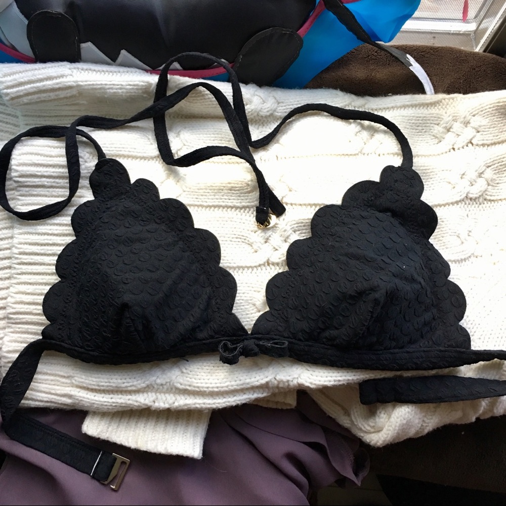 Kate Spade Scalloped Black High-Waist Bikini Set